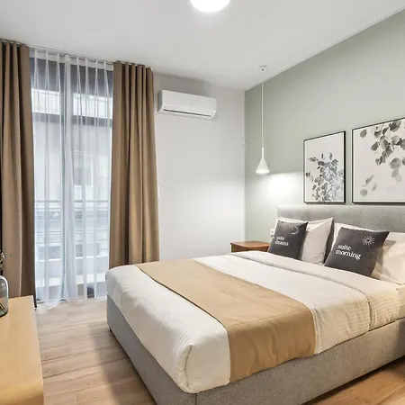 Limehome Solonos Center Апартаменты