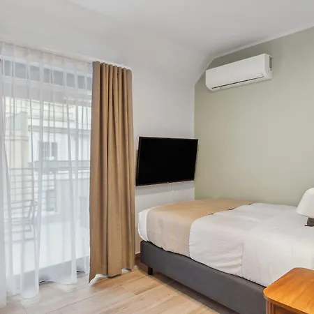 Limehome Solonos Center Апартаменты Афины