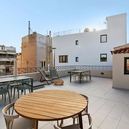 Limehome Solonos Center * Athens